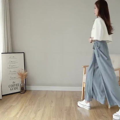 Caexine | エレガントなカットとプリーツ付きワイドレッグパンツ