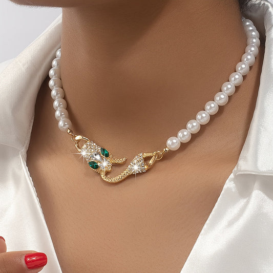 Adriana | 独自のデザインと洗練されたエレガンスの蛇のネックレス