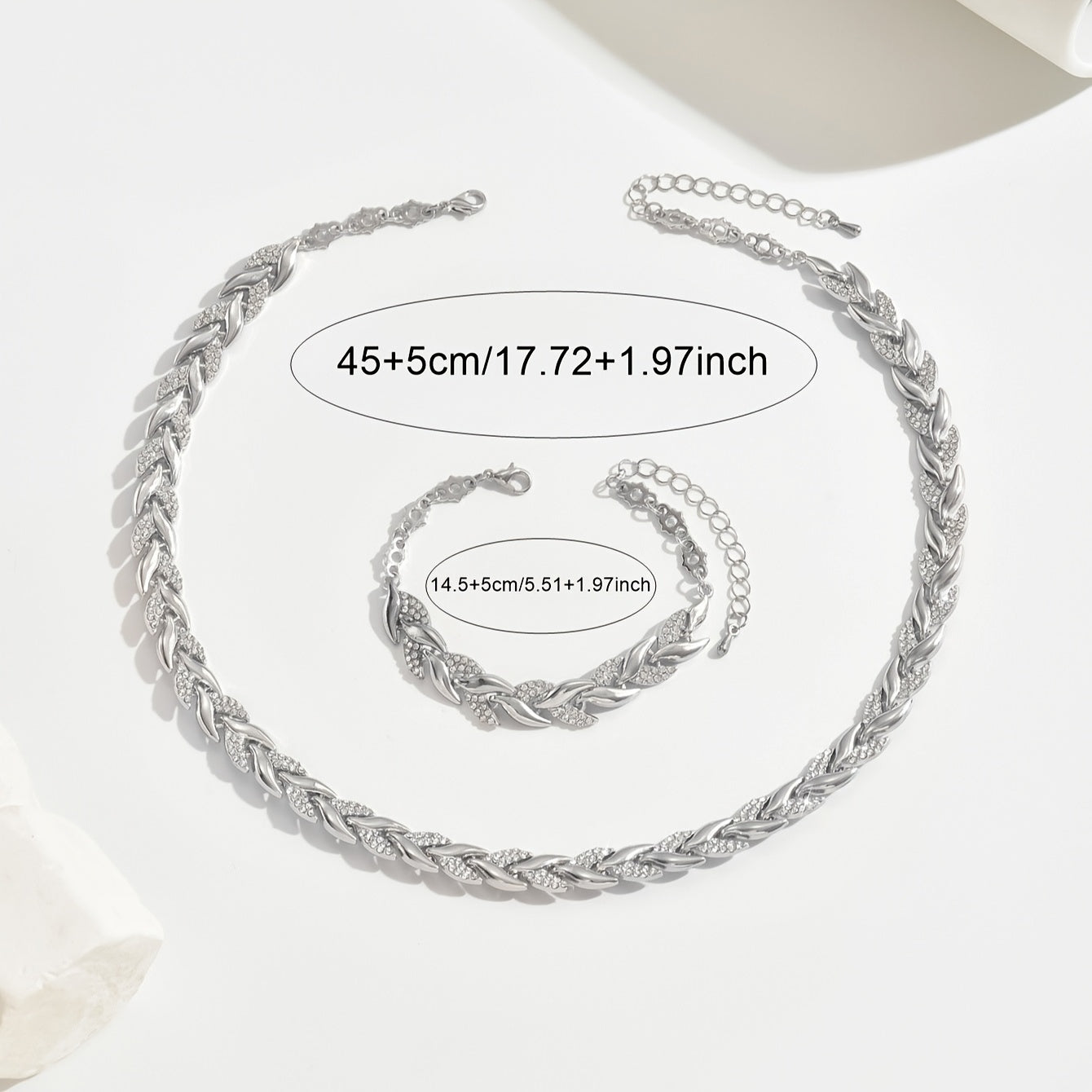Ivessia | アートコレクション テールペンダントとブレスレット