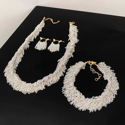 Ursa™ フリンジの滝の形をしたピアス、ネックレス、ブレスレット