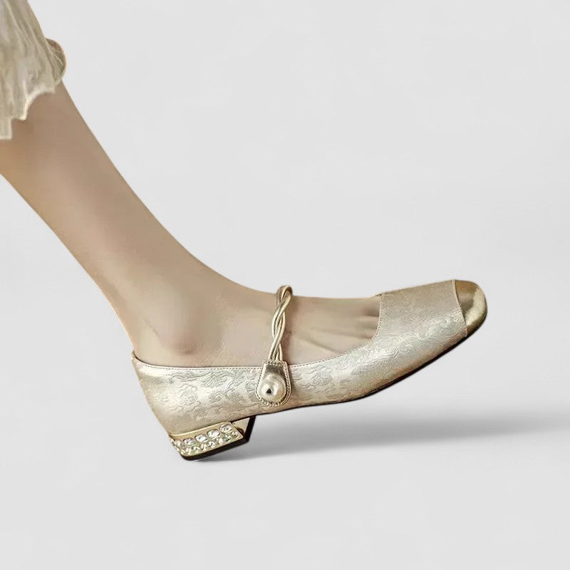 Clarune™ マリージェーン orthopedic シューズ