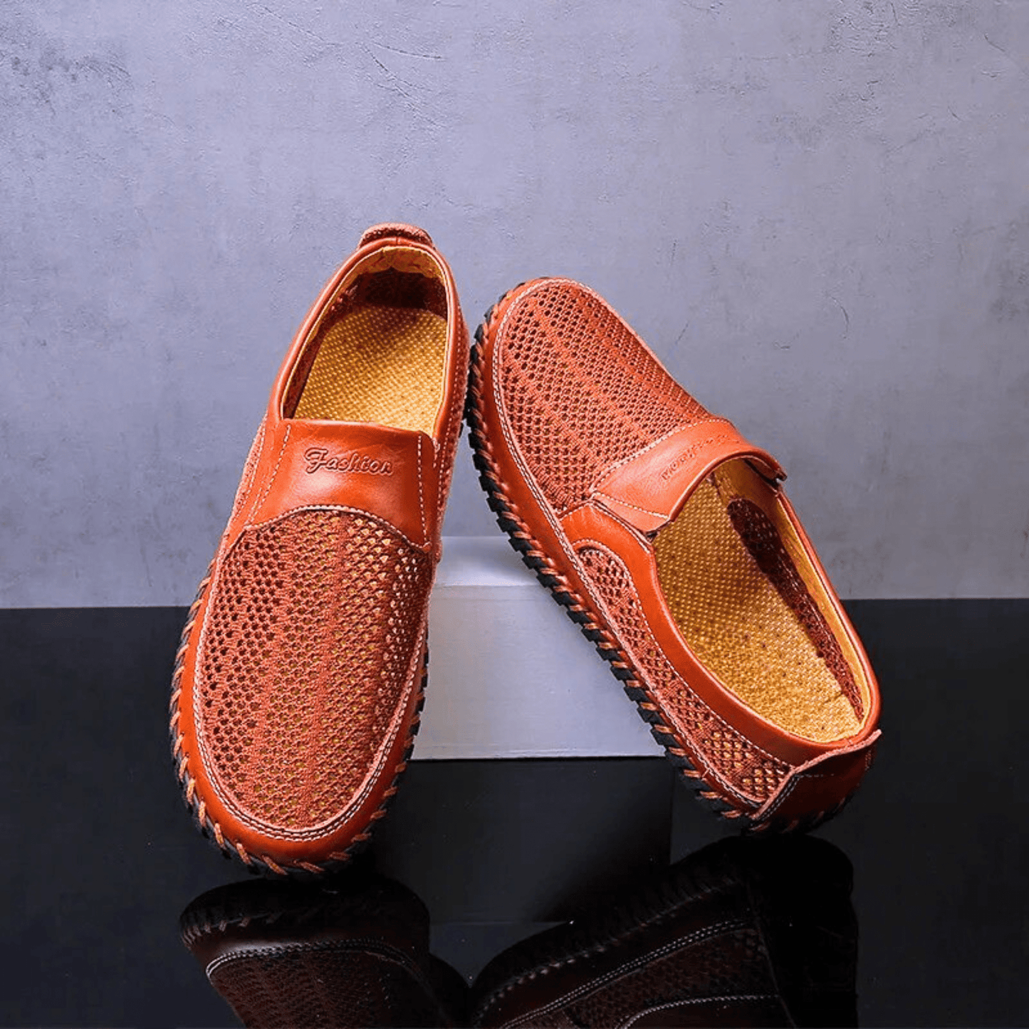 Kervano | 通気性のあるスリップオンシューズ